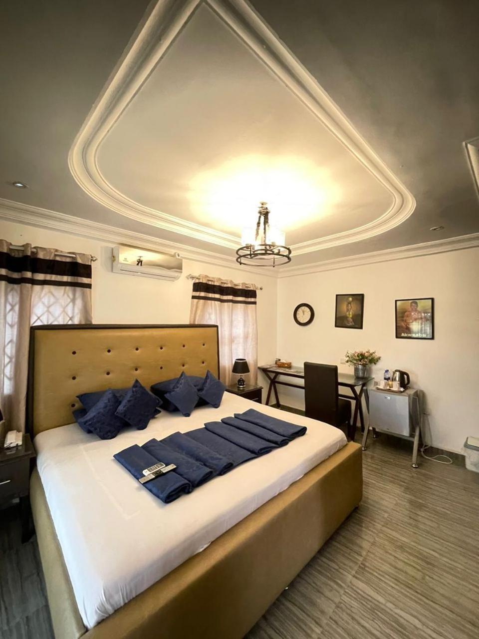 Perriman Hotel Kokrobite Bagian luar foto