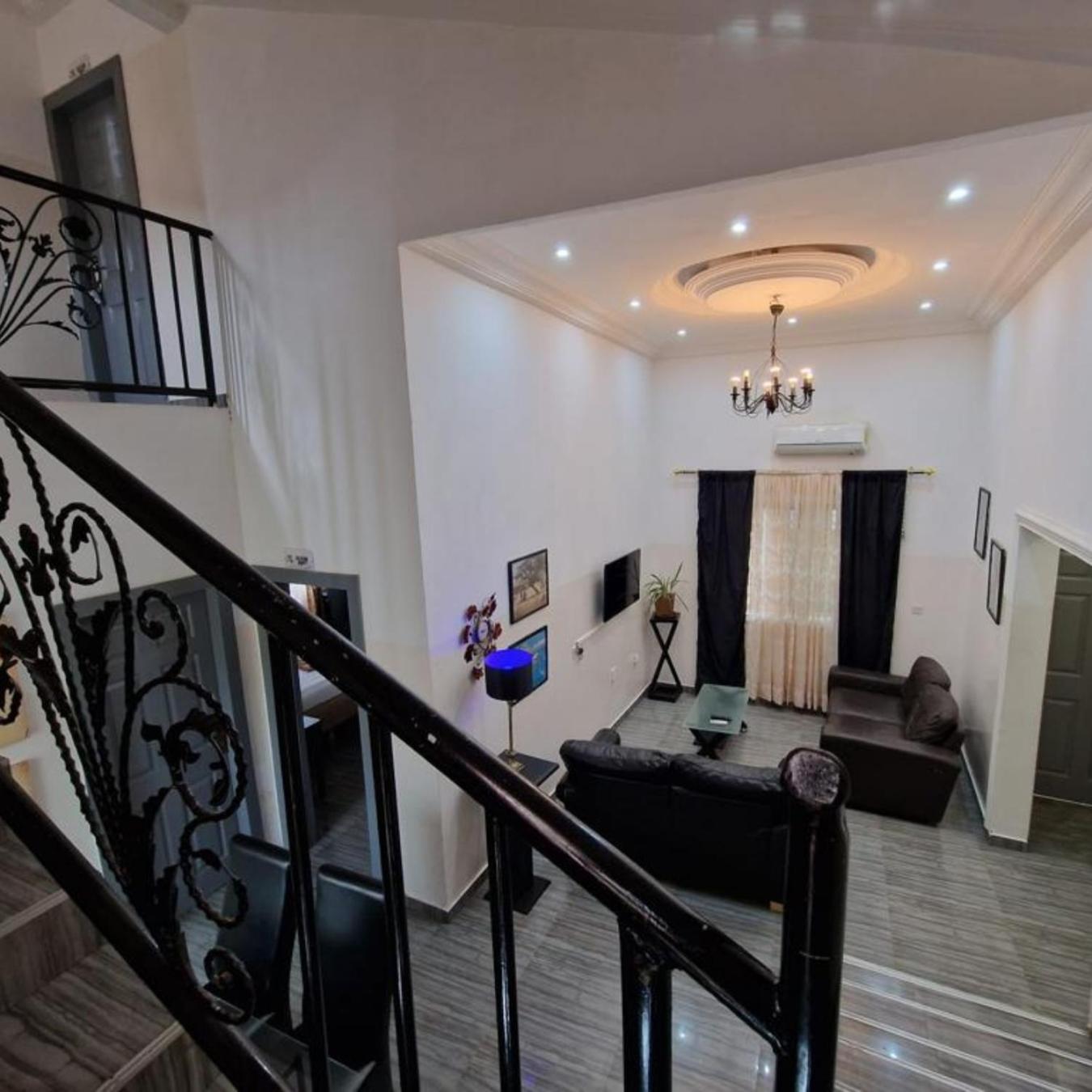 Perriman Hotel Kokrobite Bagian luar foto