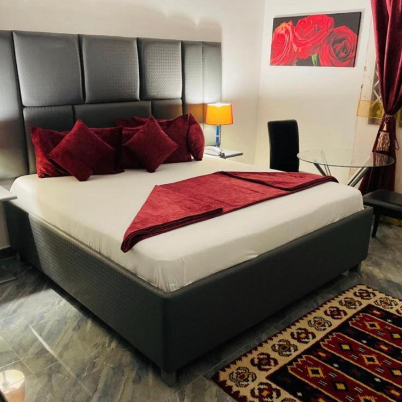 Perriman Hotel Kokrobite Bagian luar foto